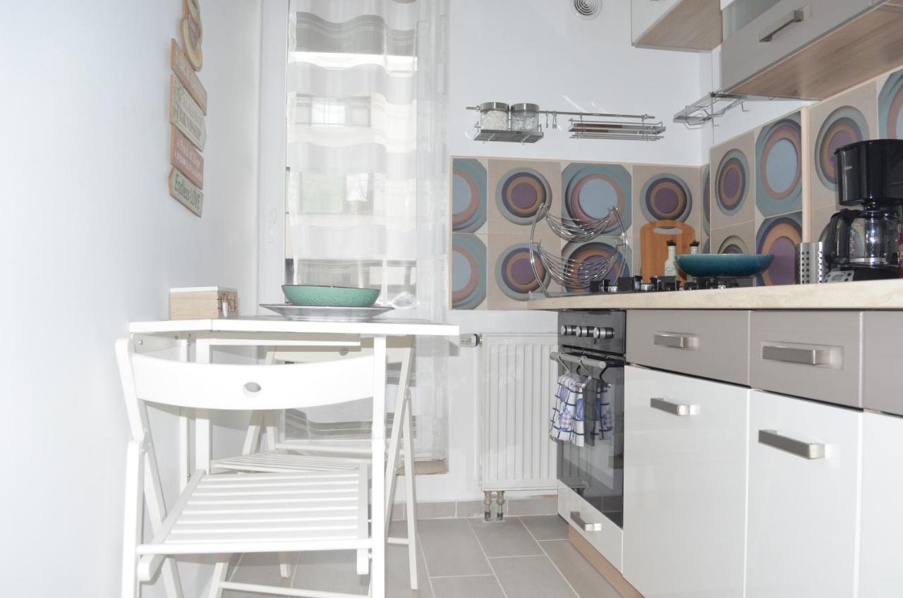 Evening Star Apartment Тімішоара Екстер'єр фото